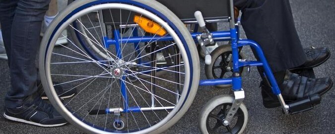 Miracolo: l'invalido era tutt'altro che paralizzato