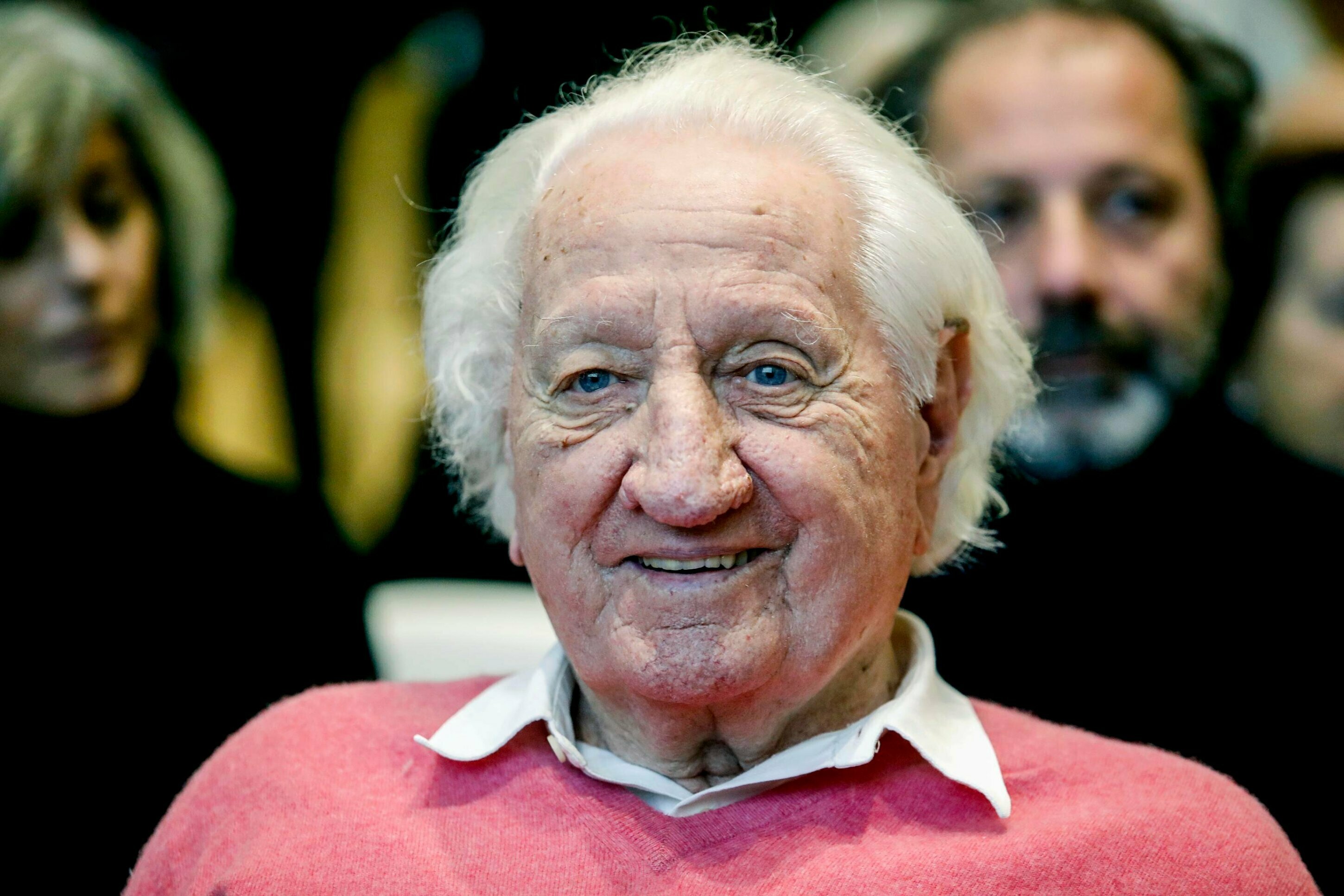 E' morto Forattini E' morto Forattini