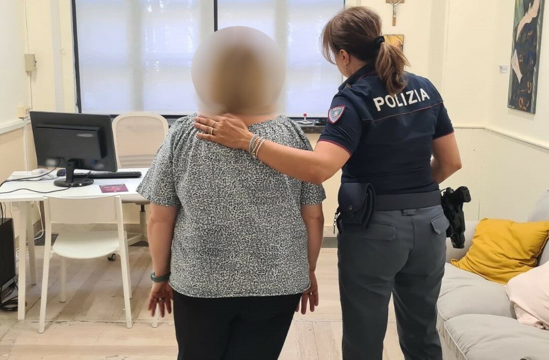 Catania, 81enne incastra truffatori per due volte