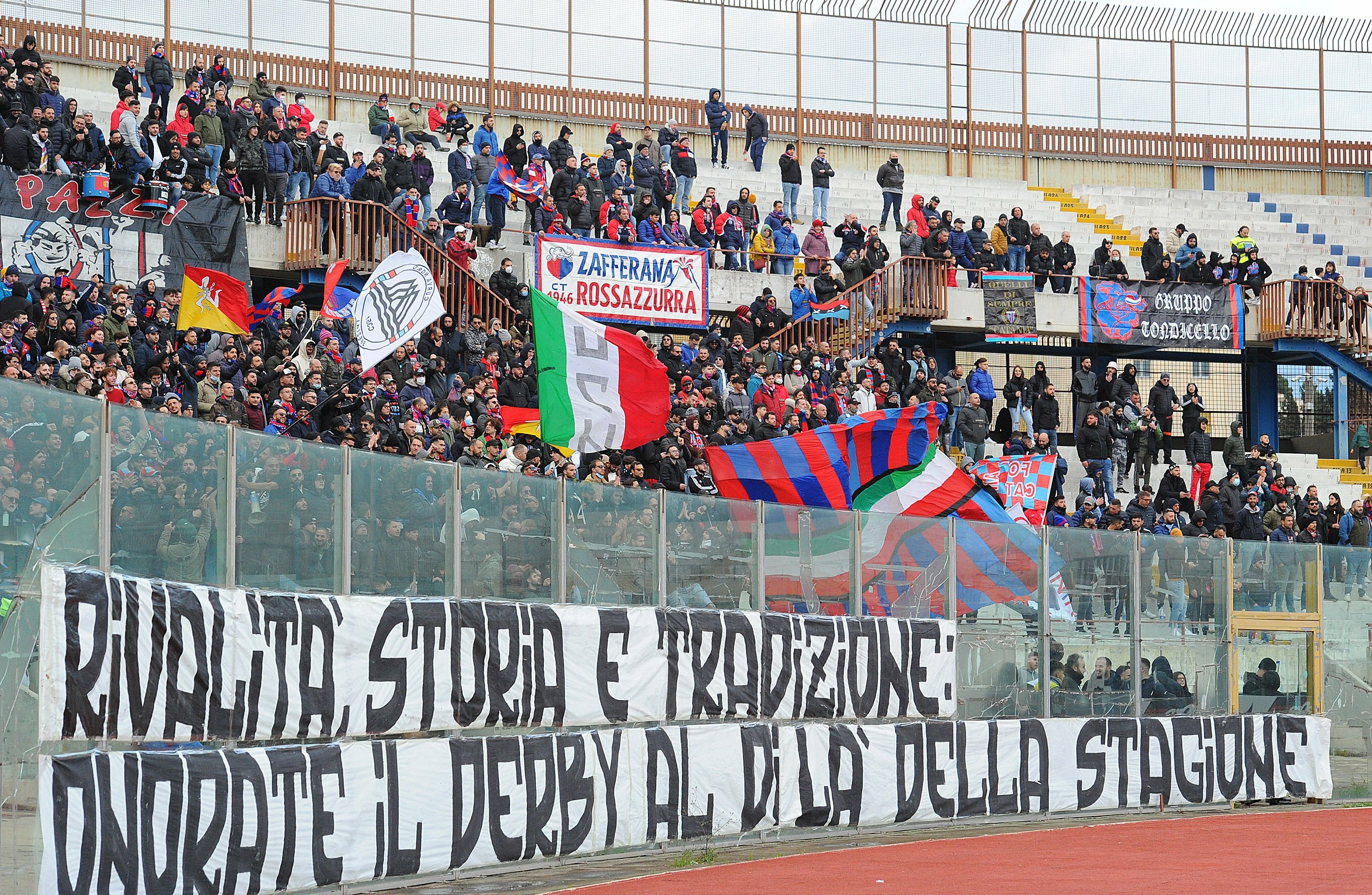 Ad Aci Sant'Antonio niente tifosi del Catania Ad Aci Sant'Antonio niente tifosi del Catania