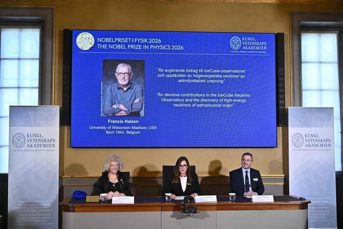 Nobel per la Fisica a Francis Halzen: ha scoperto i neutrini cosmici