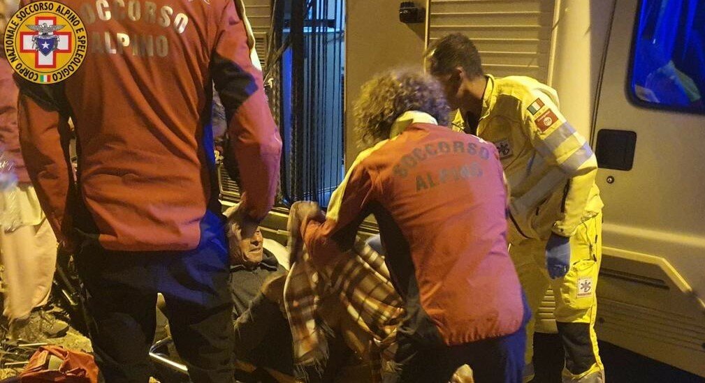 Escursionista di Zafferana precipita in un dirupo