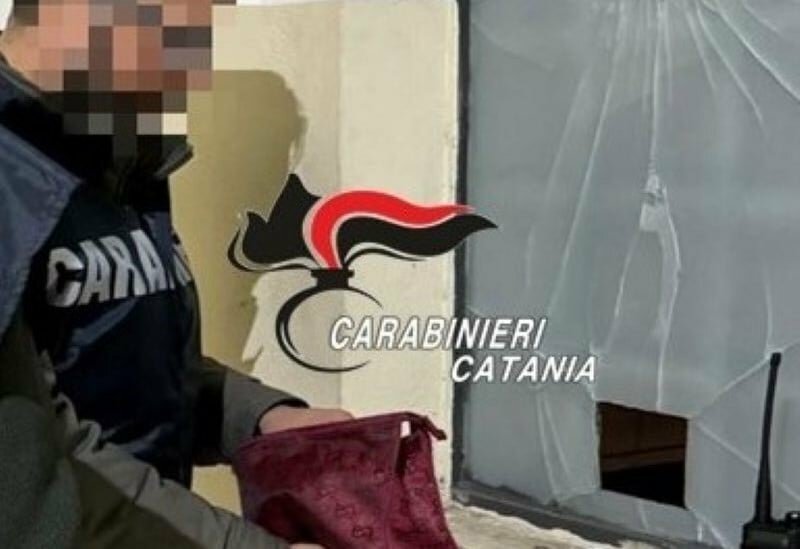 A Catania in fila per la droga come al fast food