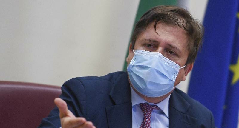 "Il Covid non &egrave; diventato una banale influenza"