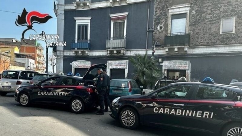 Catania: evade dai domiciliari e va al chiosco Catania: evade dai domiciliari e va al chiosco