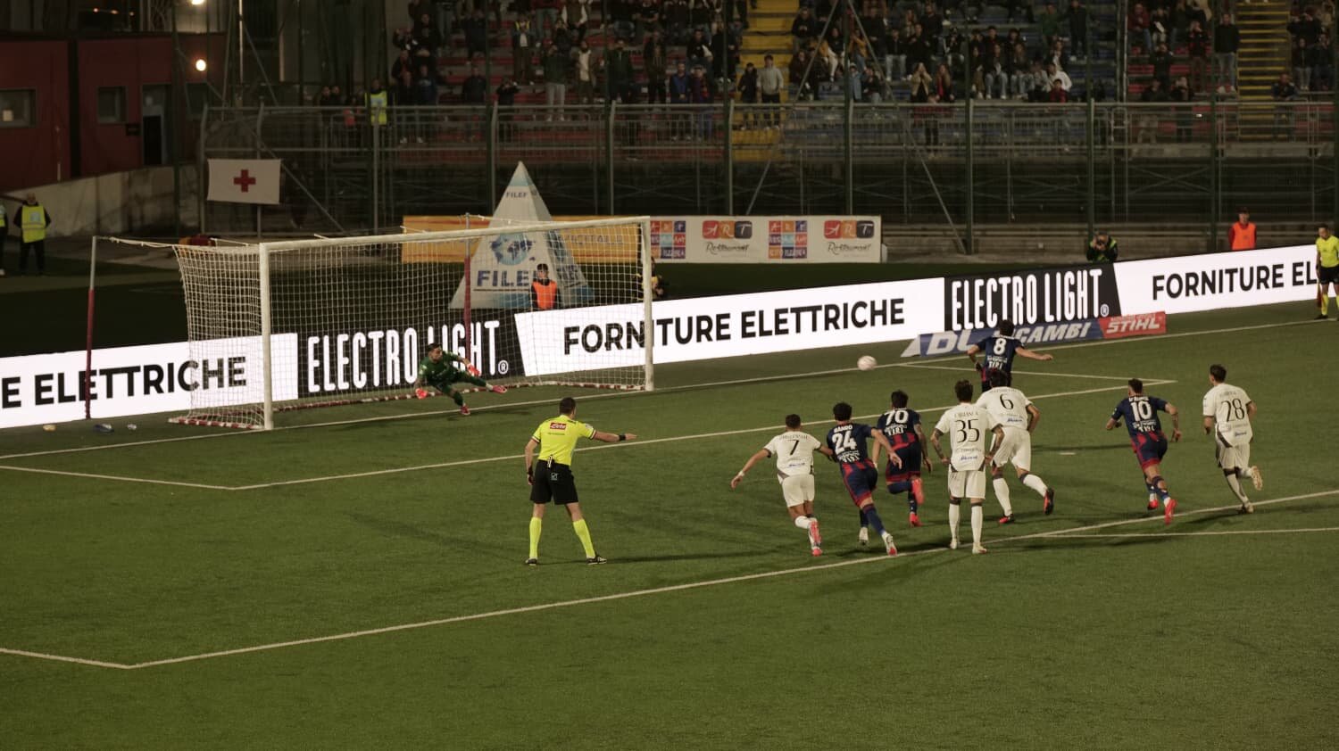 Vince il Potenza, rabbia Catania