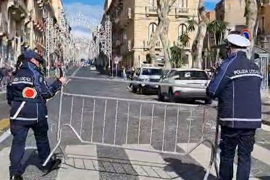Lavori Sidra, cambia via Etnea