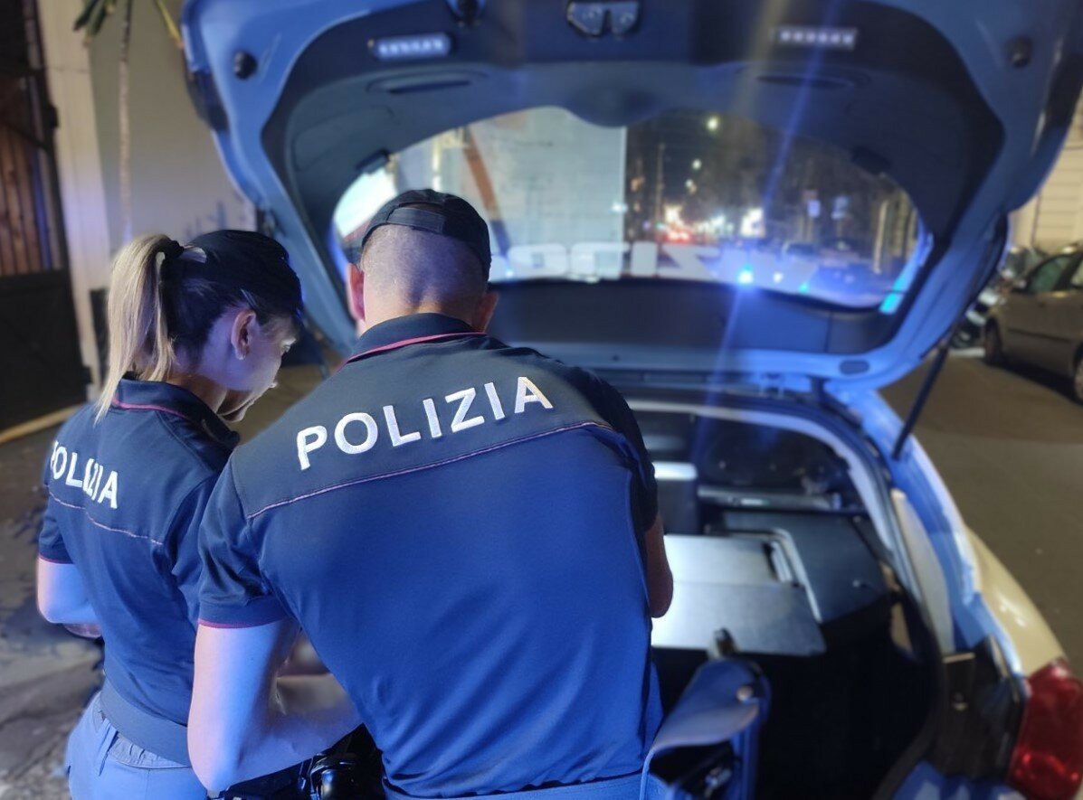 Catania: rubano una moto e prendono a pugni gli agenti Catania: rubano una moto e prendono a pugni gli agenti