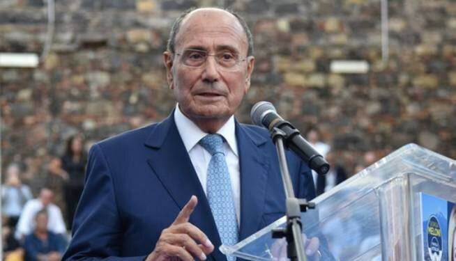 Governatori, Schifani penultimo in classifica