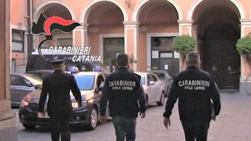 Lavoro nero: blitz nei locali del Catanese