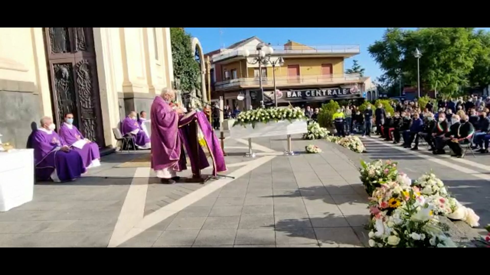 Lacrime per Lucrezia