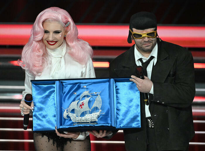 Sanremo: Ditonellapiaga e TonyPitony vincono tra le cover