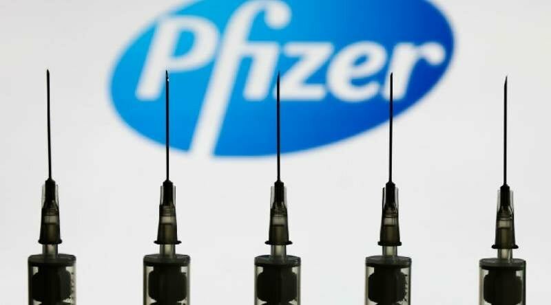 Tre dosi Pzifer neutralizzano la variante Omicron