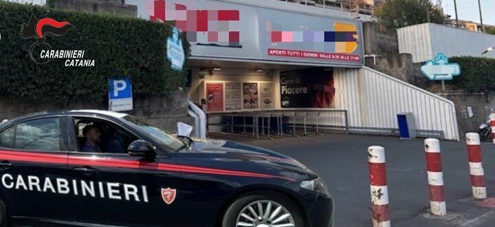 Catania: colpo al supermercato, presa la coppia in fuga