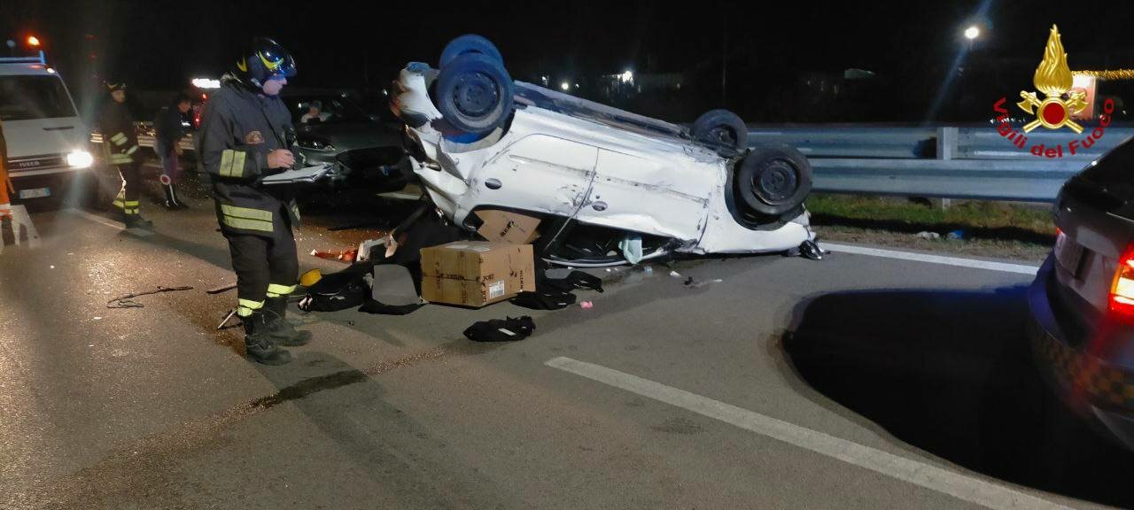 Auto si ribalta, Gioele muore a 8 anni