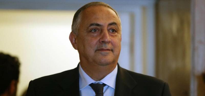 Lagalla firma le dimissioni