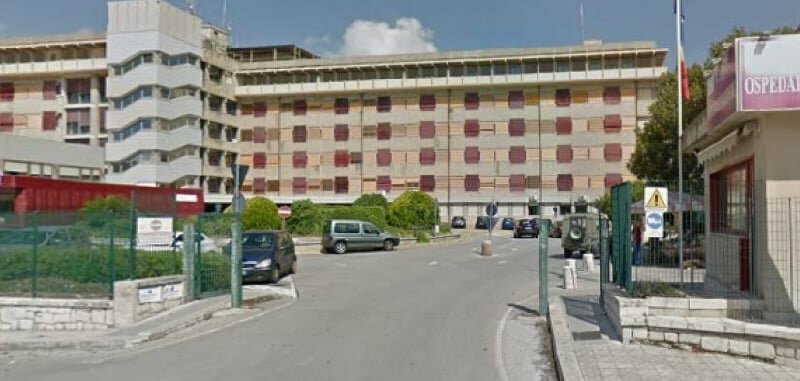 Blackout in ospedale: si ferma pure la sala parto Blackout in ospedale: si ferma pure la sala parto