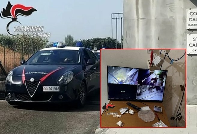 Spaccio protetto da telecamere e porta blindata