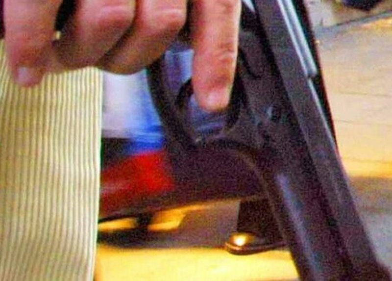 Catania, ragazzini sparano in strada in piena notte