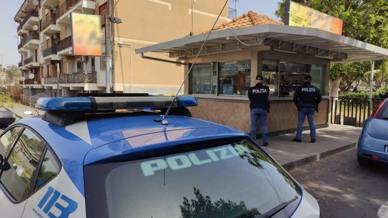 Pregiudicati nel chiosco bar di Monte Po: chiuso
