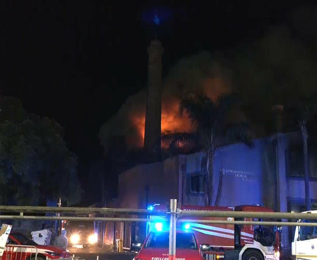 Notte di fuoco a Le Ciminiere