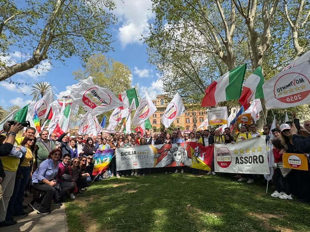 Corteo anti-riarmo: ci sono pure i siciliani