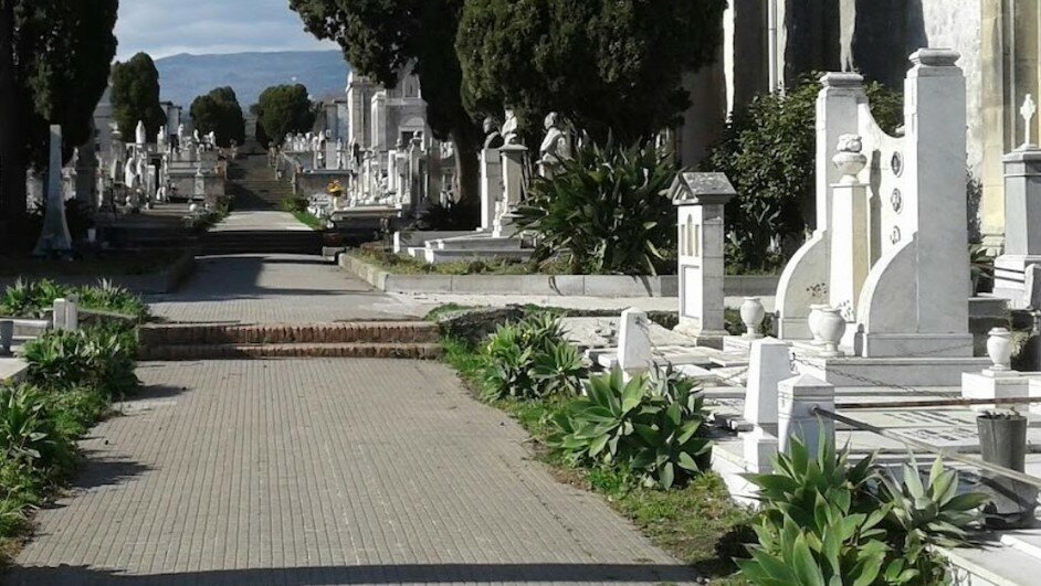 A Giarre non c'&egrave; posto per i morti