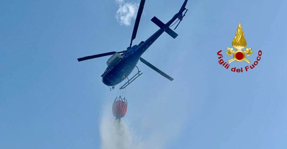 Catania brucia, coinvolto l'aeroporto