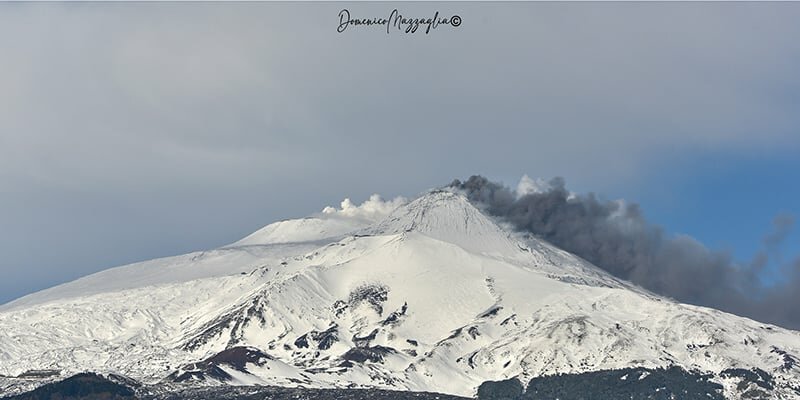 Etna in bianco e nero