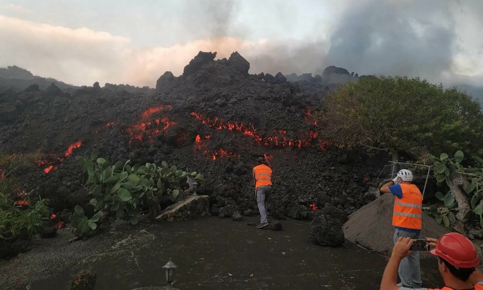 Canarie: 320 edifici e oltre 150 ettari sepolti dalla lava