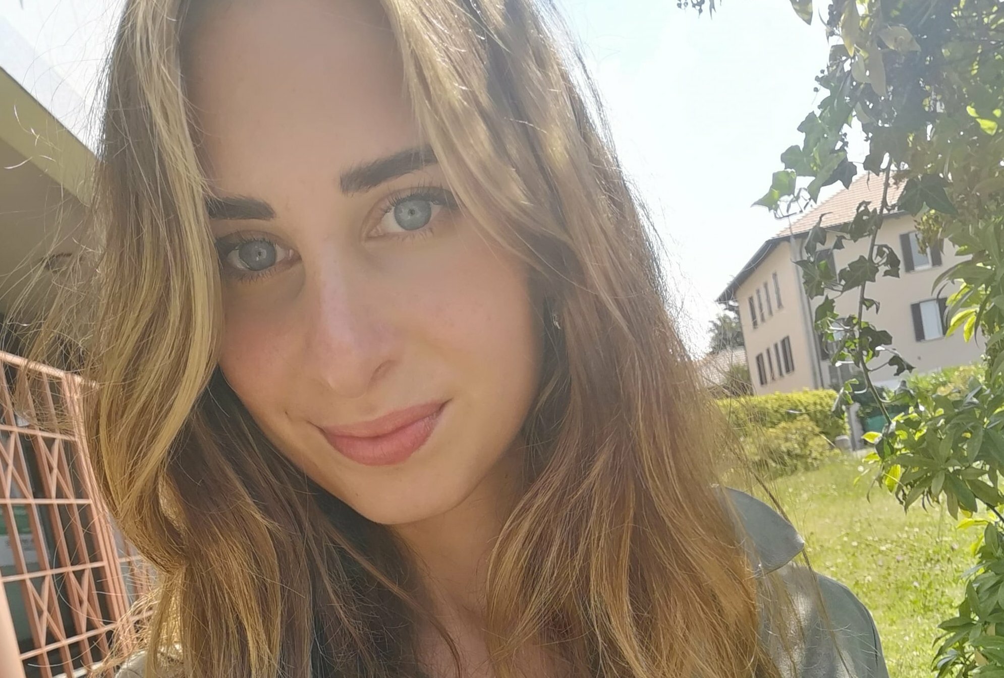 Tenerife, 28enne italiana muore schiantandosi col parapendio