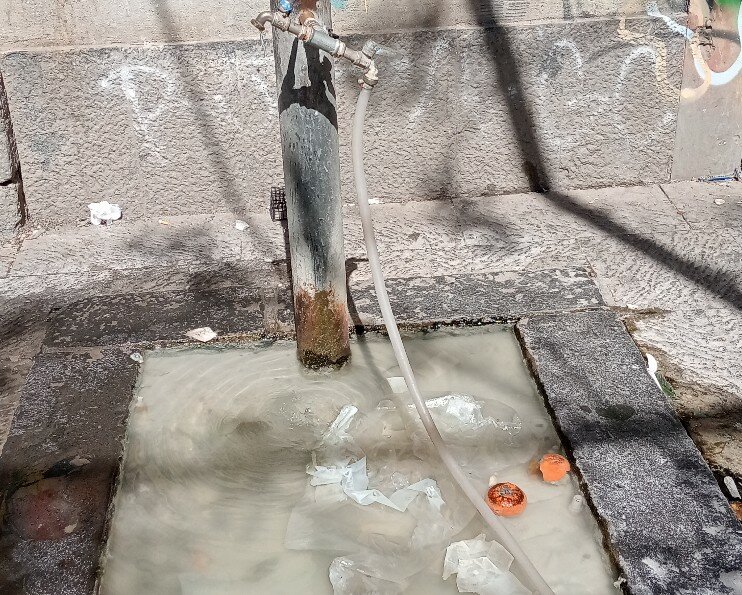 Alla fiera di Catania la fontana diventa privata