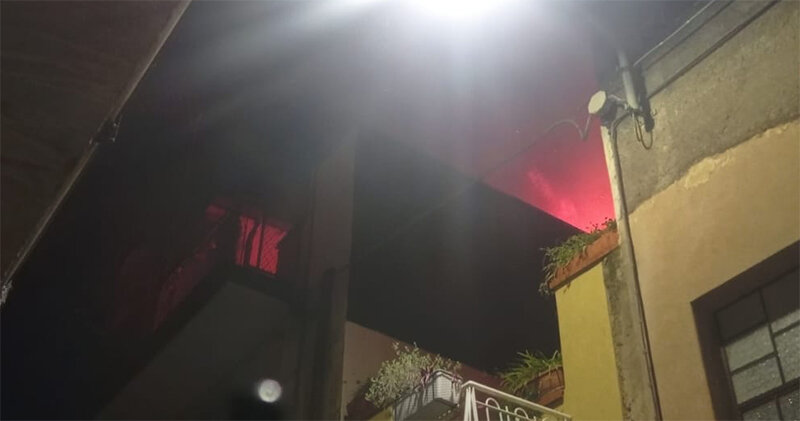 Fiamme in casa a Patern&ograve;