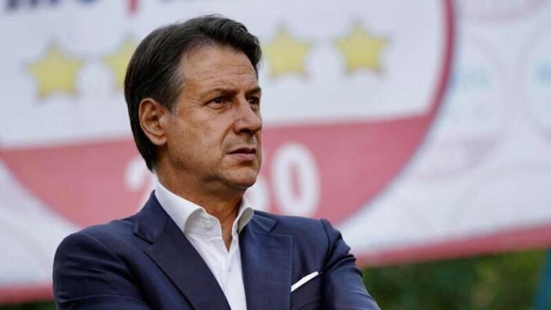 I 5 stelle si tagliano lo stipendio: un milione per l'emergenza maltempo