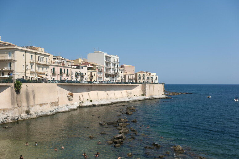 A Ortigia boom di turisti, ma manca l'acqua