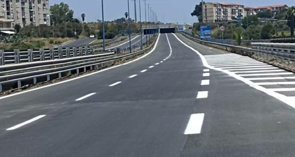 Lavori urgenti, chiuso un tratto dell'Asse attrezzato Lavori urgenti, chiuso un tratto dell'Asse attrezzato