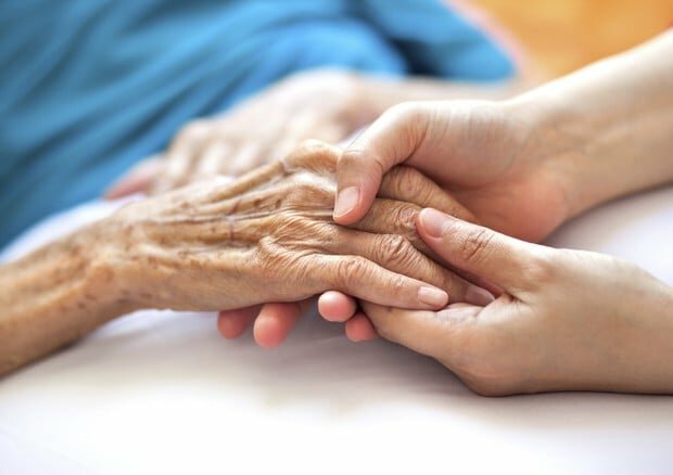 Caregiver familiare da oggi riconosciuto in Sicilia
