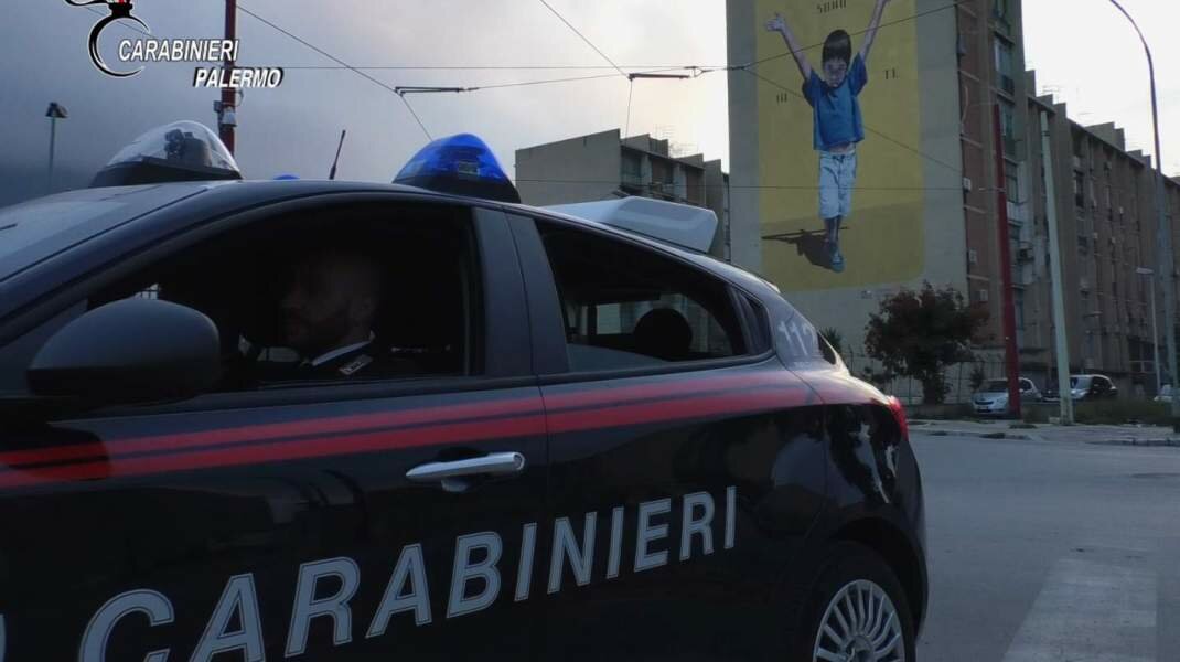 Bimbo in fin di vita, decisivo l'aiuto dei carabinieri Bimbo in fin di vita, decisivo l'aiuto dei carabinieri