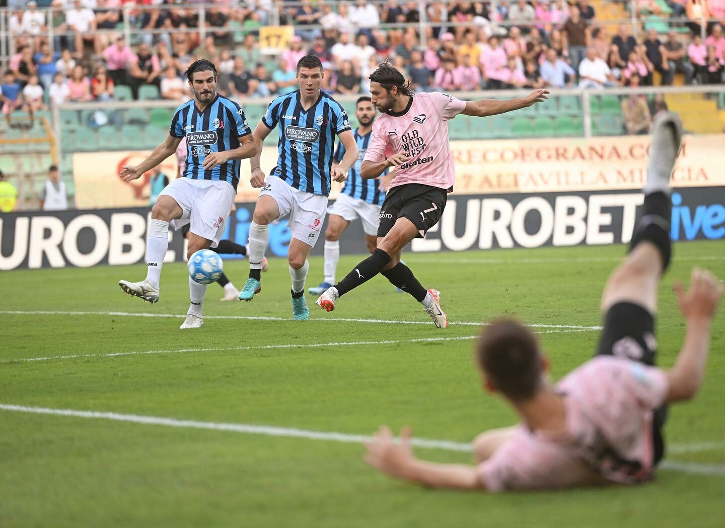 Palermo, batosta al Barbera