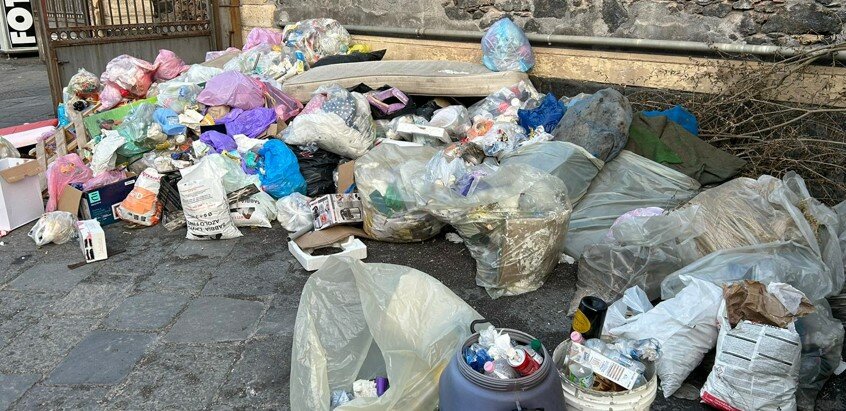 Catania lurida: prima e dopo