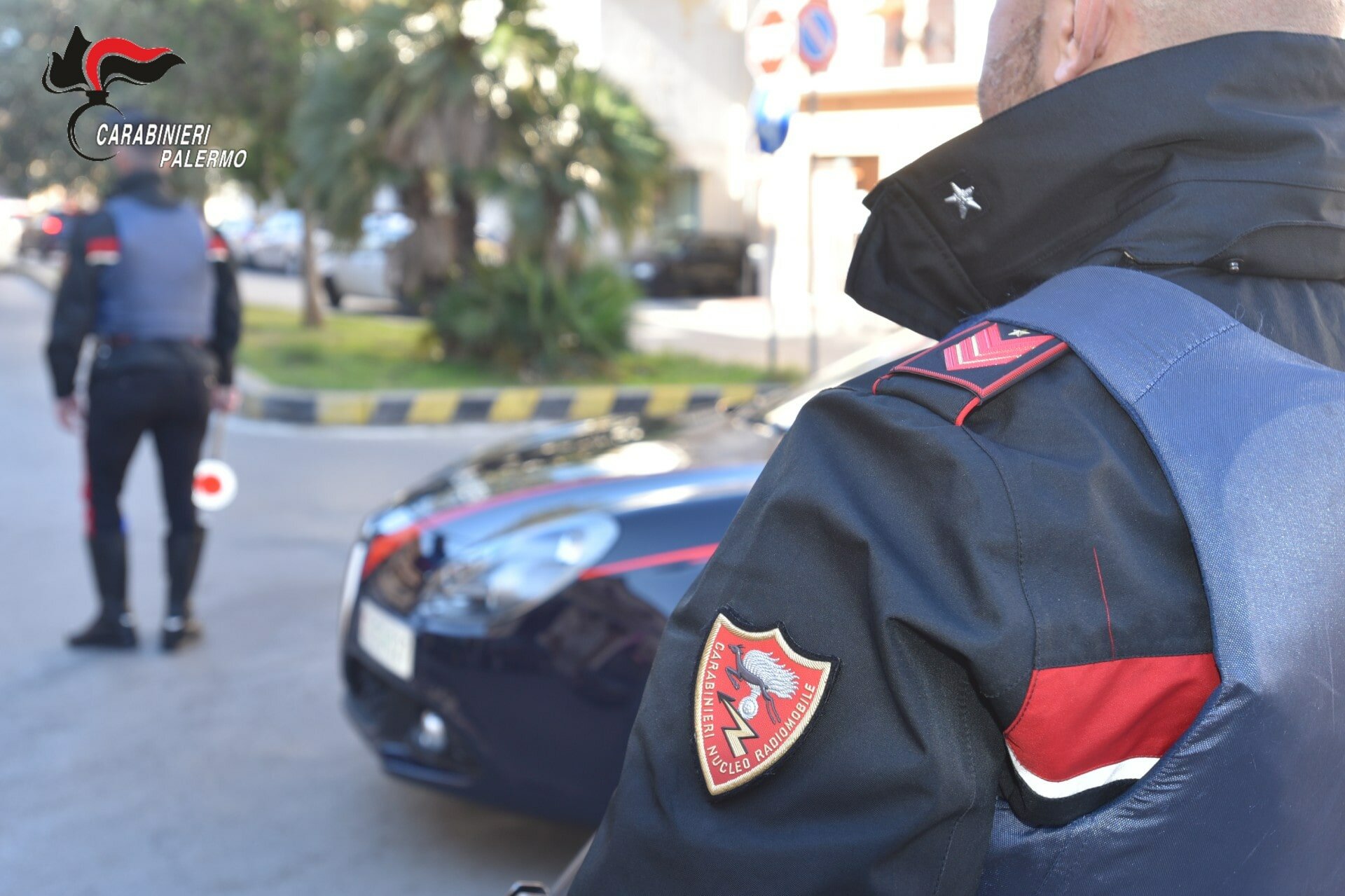 Carabiniere convalescente blocca il ladro