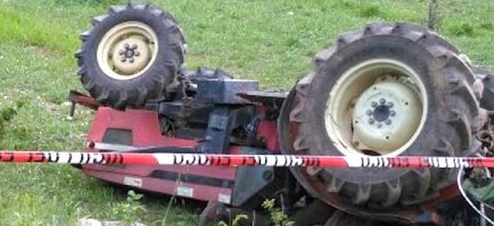 Trattore contro auto, muore 62enne