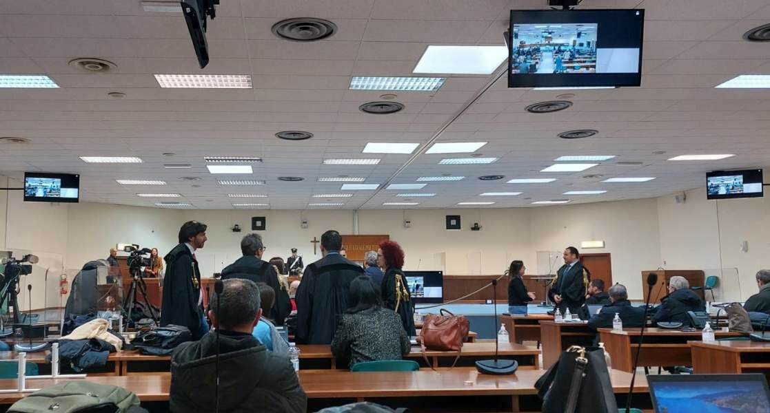 Processo per le stragi: Messina Denaro assente
