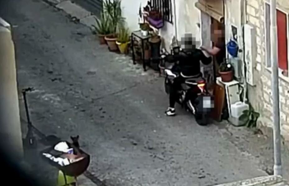 Giro di droga da un milione di euro: 14 arresti