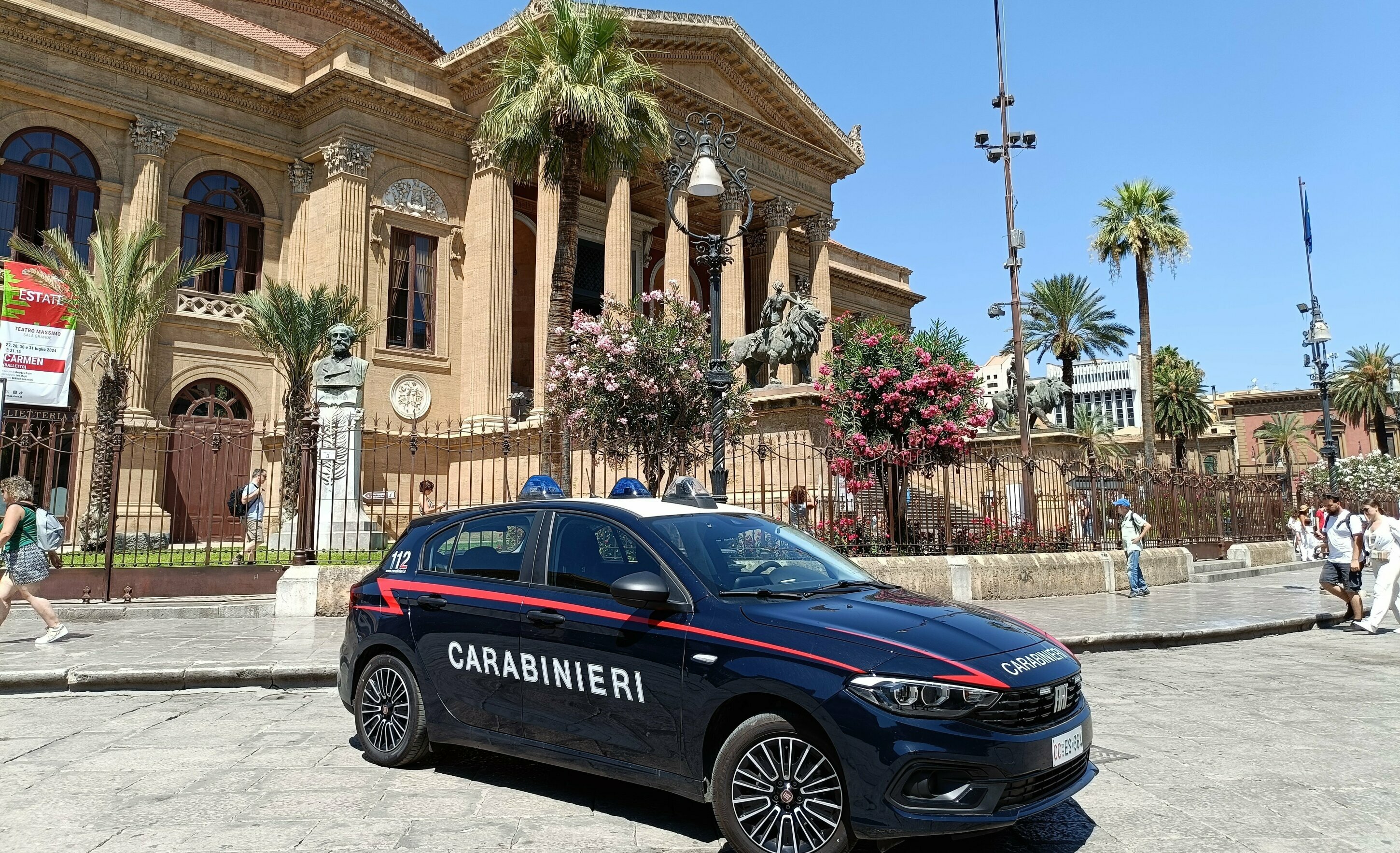 Sequestro di immobili e societ&agrave; all'uomo del clan