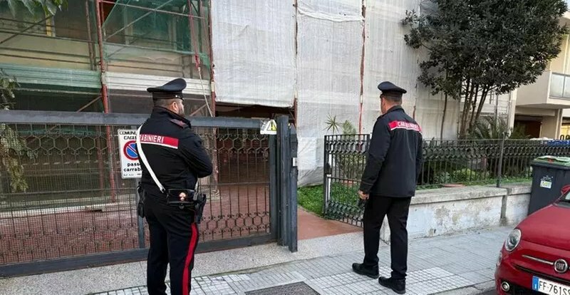 Coniugi morti in casa a Cagliari: fermato il figlio Coniugi morti in casa a Cagliari: fermato il figlio