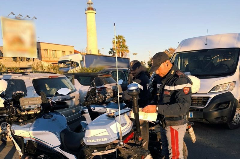 Al Faro Biscari con 50 kg di merce non tracciata