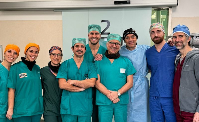 "Il suo tumore non &egrave; operabile". I medici di Palermo lo salvano