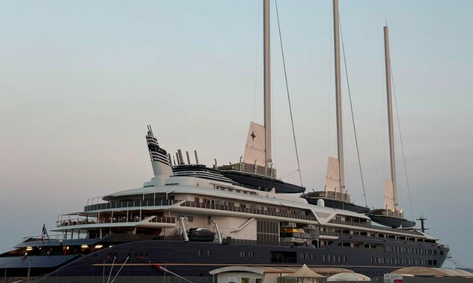 A Siracusa lo yacht dei record: una suite costa 100.000 euro A Siracusa lo yacht dei record: una suite costa 100.000 euro