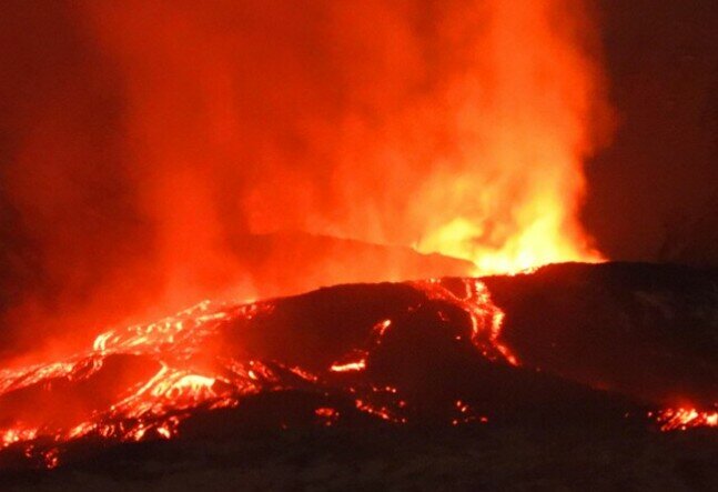 Divieti sull'Etna, ci sono i droni: per chi sgarra anche l'arresto